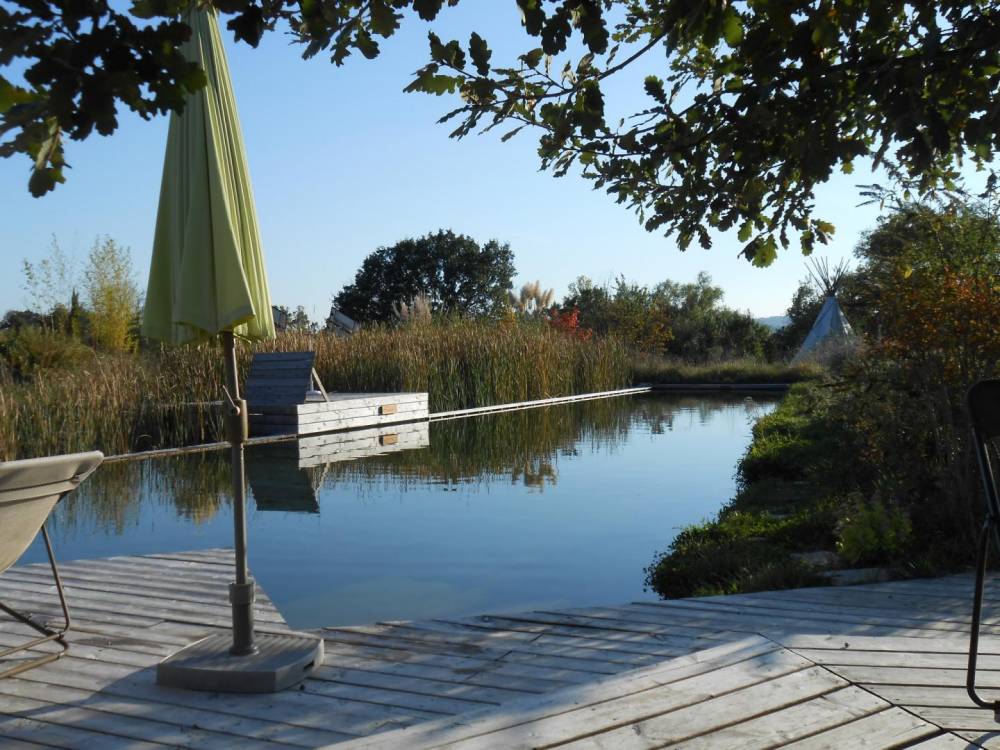 Une Baignade dans une aire naturelle - Piscine Naturelle du Bruel